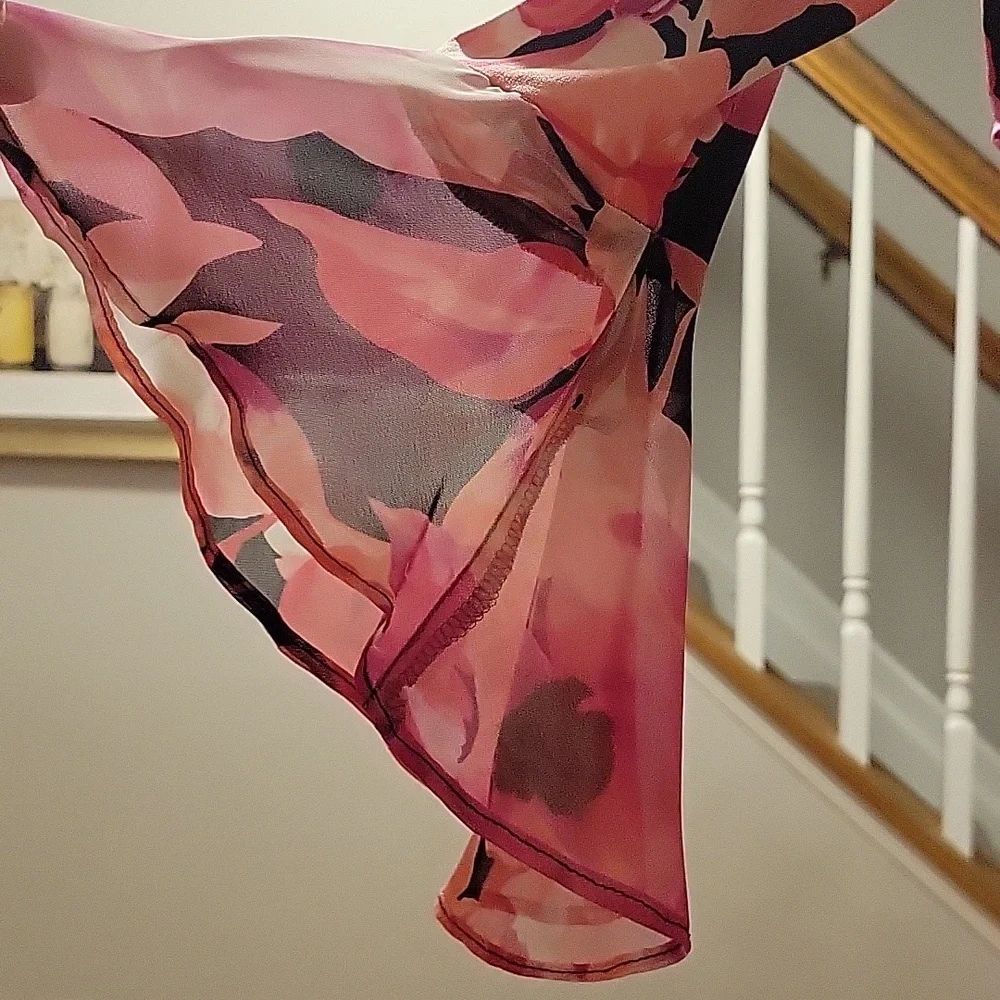 Gorgeous pink & black dress. Size 12 - Picture 2 of 8